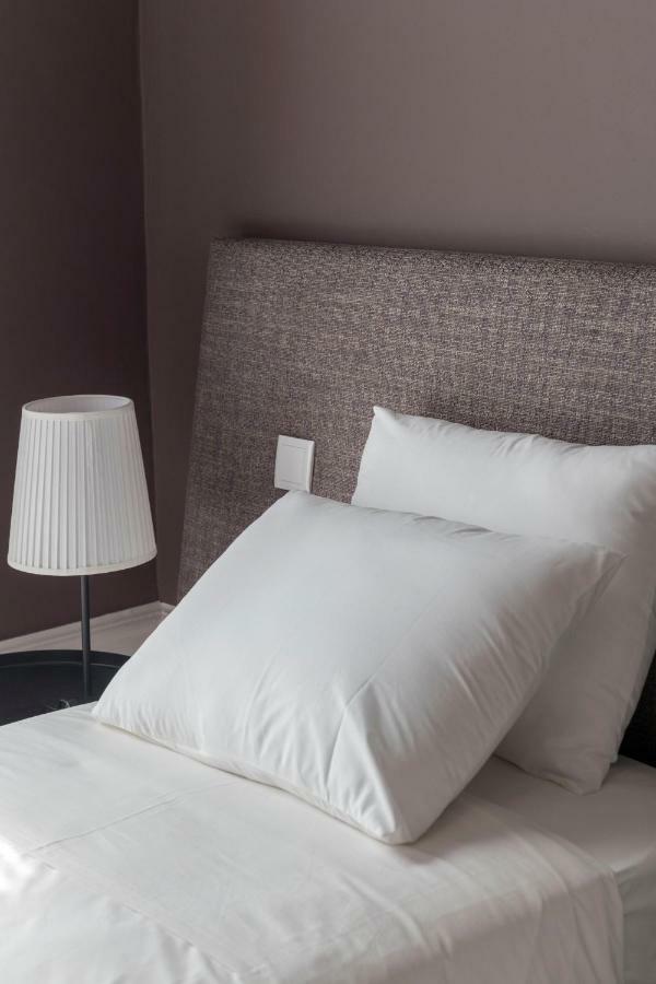 Guesthouse Bonjardim Suites By Lovelystay Porto Exterior photo