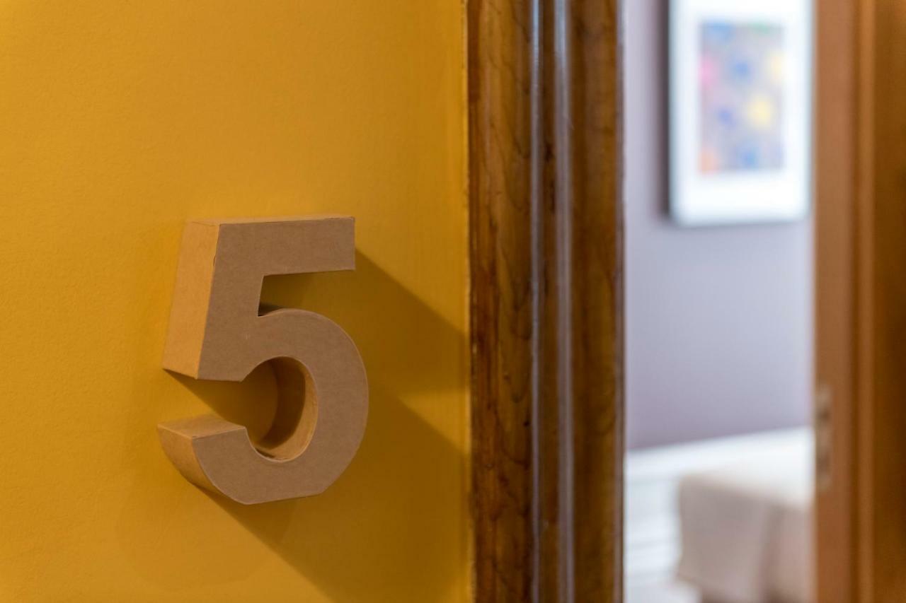 Guesthouse Bonjardim Suites By Lovelystay Porto Exterior photo